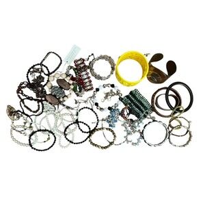 1.5 lbs Lot Costume Jewelry Bracelets Various Styles Vintage Modern